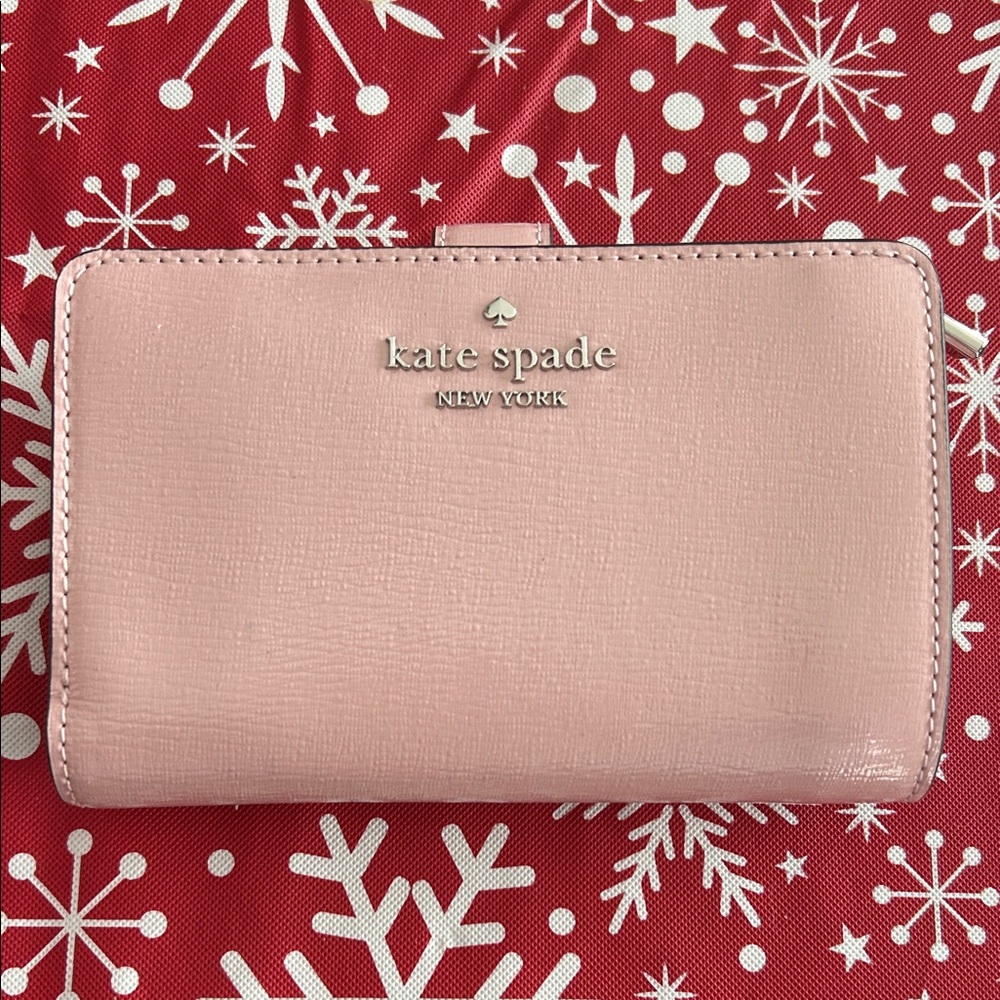 Kate Spade Medium Bifold Wallet in patent leather Tutu Pink